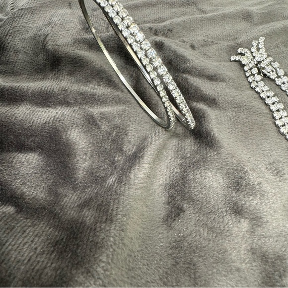 Beautiful Vintage Diamond (cubic zirconium) Bangles with Matching Earrings - Picture 2 of 6